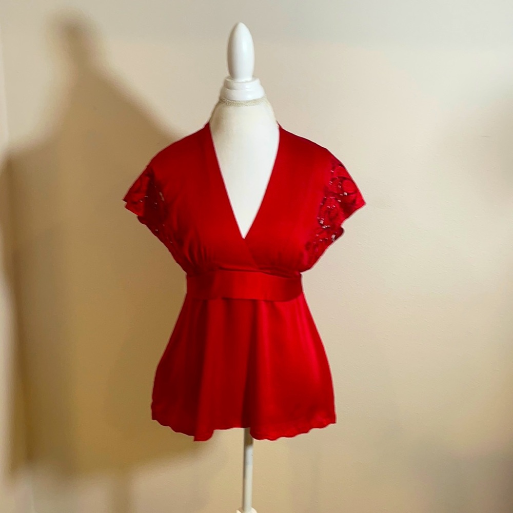 BCBG Maxazira Red Top